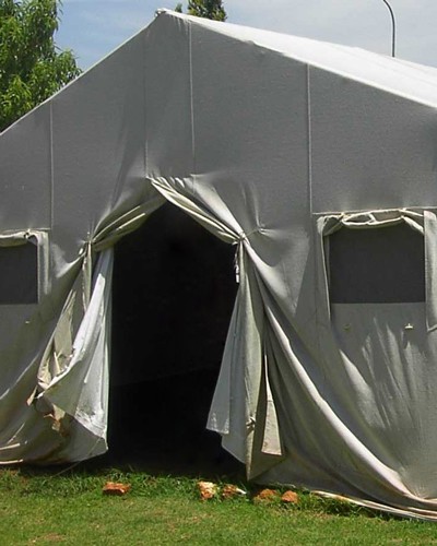 Изготавливаем солдатские палатки в Шлиссельбурге вместимостью <strong>до 70 человек</strong>